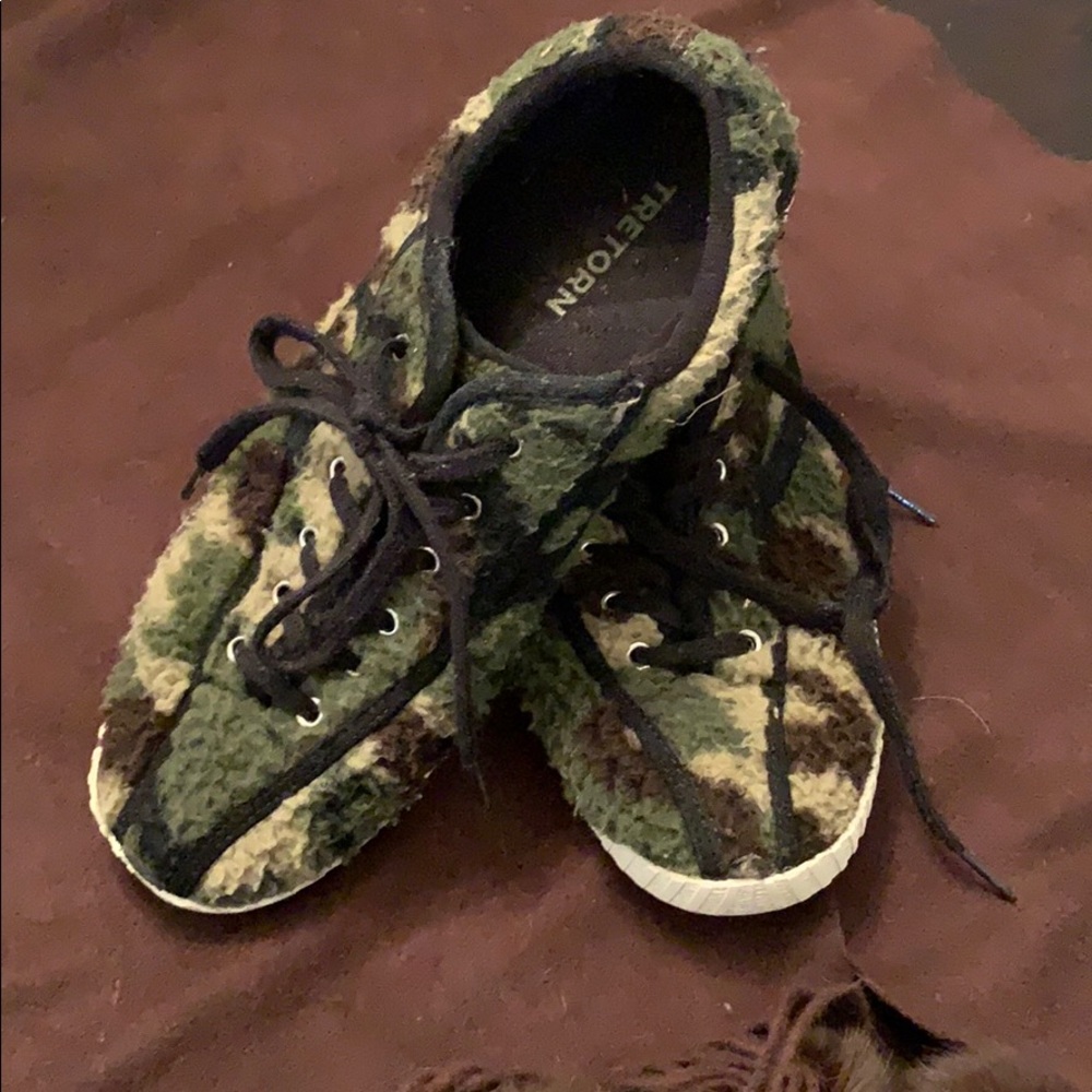Camouflage Tretorn Sneakers for Fall!